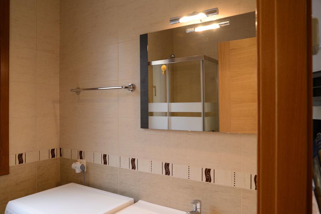 Apartamentos El Rincon De Limes Cangas De Narcea Bilik gambar