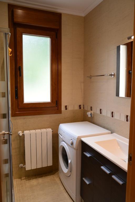 Apartamentos El Rincon De Limes Cangas De Narcea Bilik gambar