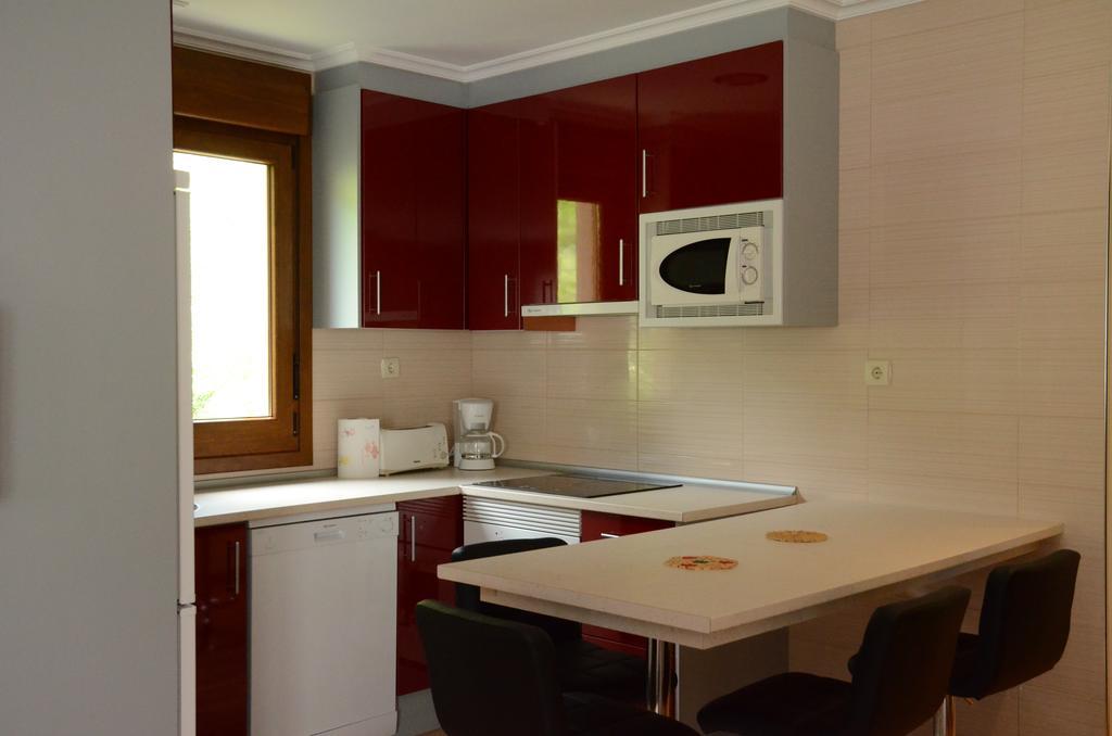 Apartamentos El Rincon De Limes Cangas De Narcea Luaran gambar