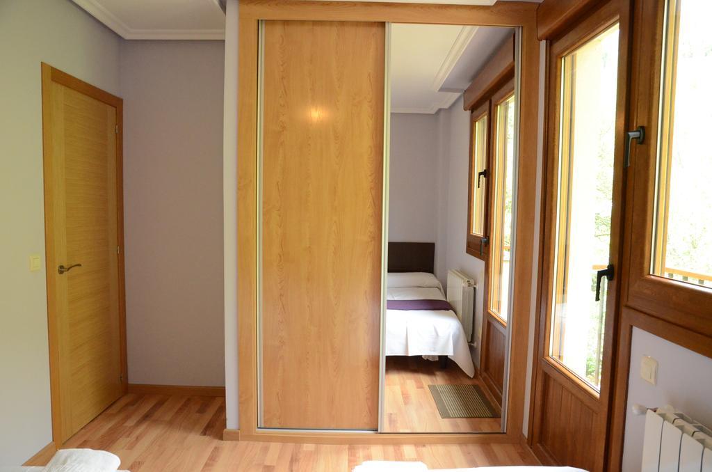 Apartamentos El Rincon De Limes Cangas De Narcea Luaran gambar